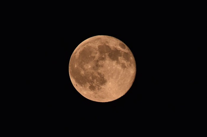 Look up! This week`s solstice coincides with a strawberry moon 